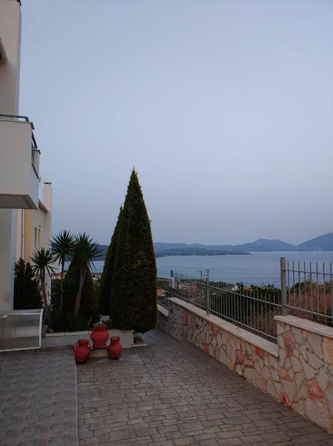 Villa Christine - Maisonettes With Fireplace Alivérion Exterior foto